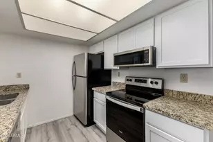 6480 N 82nd St, Scottsdale, AZ 85250 - Photo 12