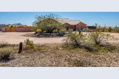 5107 E 14th Avenue, Apache Junction, AZ 85119 - Photo 6