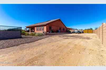 5107 E 14th Avenue, Apache Junction, AZ 85119 - Photo 58