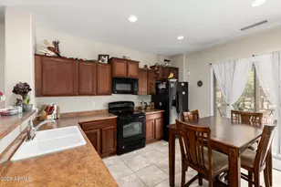 20555 N 261st Ave, Buckeye, AZ 85396 - Photo 12