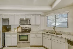 8870 S Heather Dr, Tempe, AZ 85284 - Photo 10