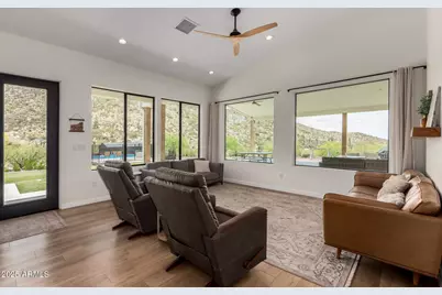 1809 E Mariola Way, Phoenix, AZ 85086 - Photo 6