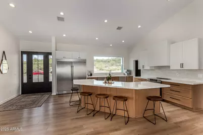 1809 E Mariola Way, Phoenix, AZ 85086 - Photo 14