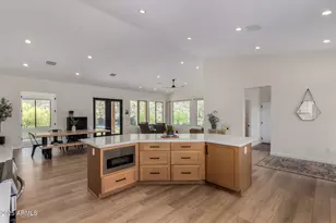 1809 E Mariola Way, Phoenix, AZ 85086 - Photo 16