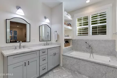 3247 E Sells Drive, Phoenix, AZ 85018 - Photo 12