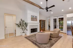 3247 E Sells Dr, Phoenix, AZ 85018 - Photo 6