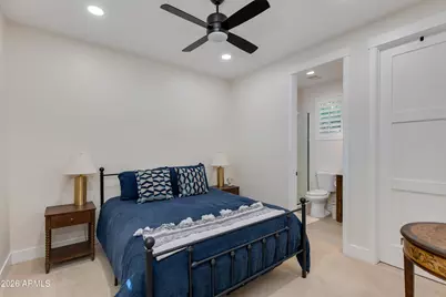 3247 E Sells Drive, Phoenix, AZ 85018 - Photo 14