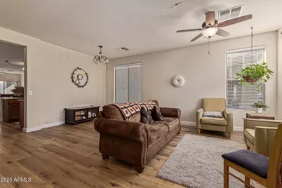 1193 W Desert Hollow Drive, San Tan Valley, AZ 85143 - Photo 4