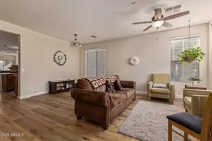 1193 W Desert Hollow Dr, San Tan Valley, AZ 85143 - Photo 4