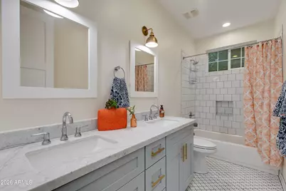 3247 E Sells Drive, Phoenix, AZ 85018 - Photo 16