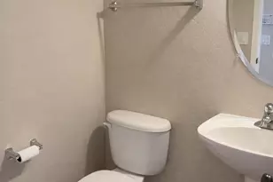 3509 W Glass Ln, Phoenix, AZ 85041 - Photo 14