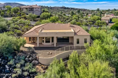 1642 W Mandalay Lane, Phoenix, AZ 85023 - Photo 1