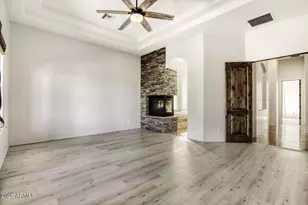 1642 W Mandalay Ln, Phoenix, AZ 85023 - Photo 16