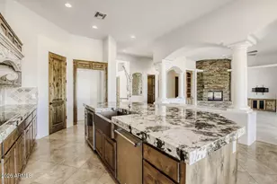 1642 W Mandalay Ln, Phoenix, AZ 85023 - Photo 14