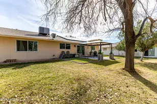 19226 N Signal Butte Cir, Sun City, AZ 85373 - Photo 26
