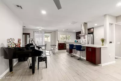 19226 N Signal Butte Circle, Sun City, AZ 85373 - Photo 10