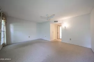 19049 N Lakeforest Dr, Sun City, AZ 85373 - Photo 18