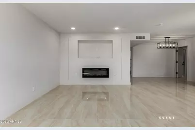 4535 N 71st Lane, Phoenix, AZ 85033 - Photo 8