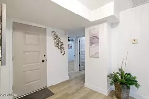 7805 E Coolidge St, Scottsdale, AZ 85251 - Photo 26