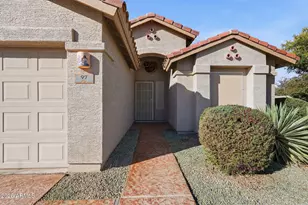 97 N Montoro Ln, Casa Grande, AZ 85194 - Photo 8