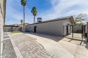 2249 W Windrose Dr, Phoenix, AZ 85029 - Photo 34