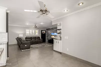 2249 W Windrose Drive, Phoenix, AZ 85029 - Photo 12