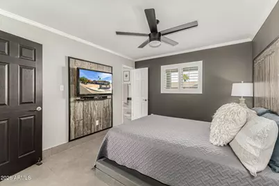 2249 W Windrose Drive, Phoenix, AZ 85029 - Photo 16