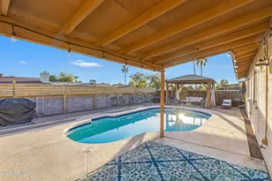 1127 W Grovers Ave, Phoenix, AZ 85023 - Photo 32