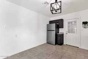 3428 W Willetta St, Phoenix, AZ 85009 - Photo 10