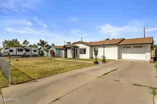 3428 W Willetta St, Phoenix, AZ 85009 - Photo 2