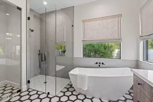 8002 E Williams Dr, Scottsdale, AZ 85255 - Photo 18