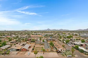 2238 E Taylor St, Phoenix, AZ 85006 - Photo 48