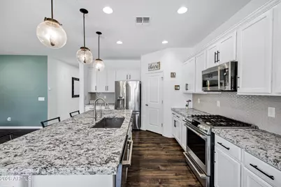 31974 N 124th Drive, Peoria, AZ 85383 - Photo 10