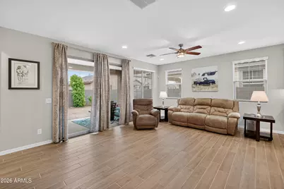 10218 W Piccadilly Road, Avondale, AZ 85392 - Photo 2