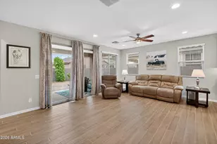 10218 W Piccadilly Rd, Avondale, AZ 85392 - Photo 2