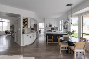 6735 E Gelding Dr, Scottsdale, AZ 85254 - Photo 18