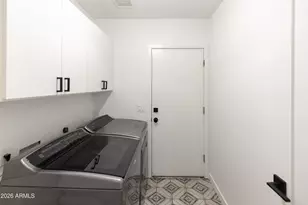 6735 E Gelding Dr, Scottsdale, AZ 85254 - Photo 30