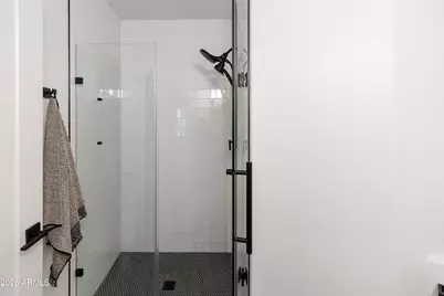 6735 E Gelding Drive, Scottsdale, AZ 85254 - Photo 32