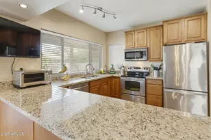 2414 W Barrow Dr, Chandler, AZ 85224 - Photo 14