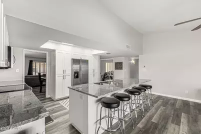 4722 E Ahwatukee Drive, Phoenix, AZ 85044 - Photo 10