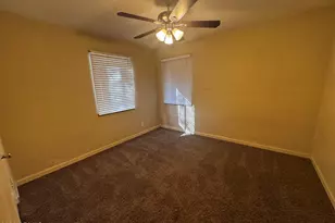 2323 E Mitchell Dr, Phoenix, AZ 85016 - Photo 16