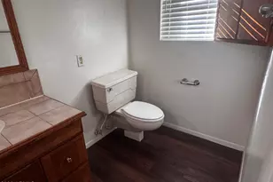 2323 E Mitchell Dr, Phoenix, AZ 85016 - Photo 8