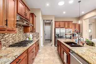 19672 N 267th Ave, Buckeye, AZ 85396 - Photo 16