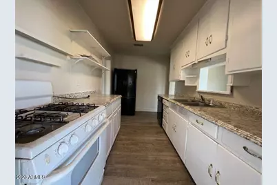 430 W Northern Avenue, Coolidge, AZ 85128 - Photo 8