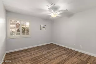 10010 E Sunnyslope Ln, Scottsdale, AZ 85258 - Photo 12