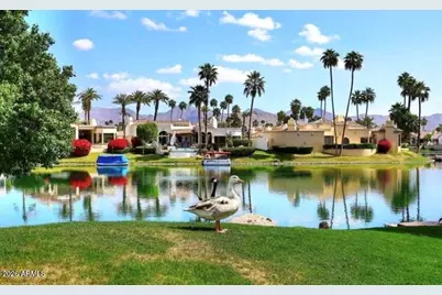 10010 E Sunnyslope Lane, Scottsdale, AZ 85258 - Photo 38