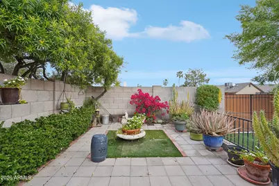 4471 E Kachina Trail, Phoenix, AZ 85044 - Photo 18