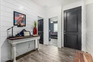 542 E Bamboo Ln, San Tan Valley, AZ 85140 - Photo 2