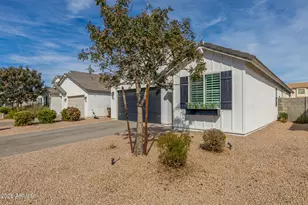542 E Bamboo Ln, San Tan Valley, AZ 85140 - Photo 40