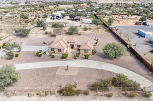 35219 N Ellsworth Ave, San Tan Valley, AZ 85144 - Photo 2